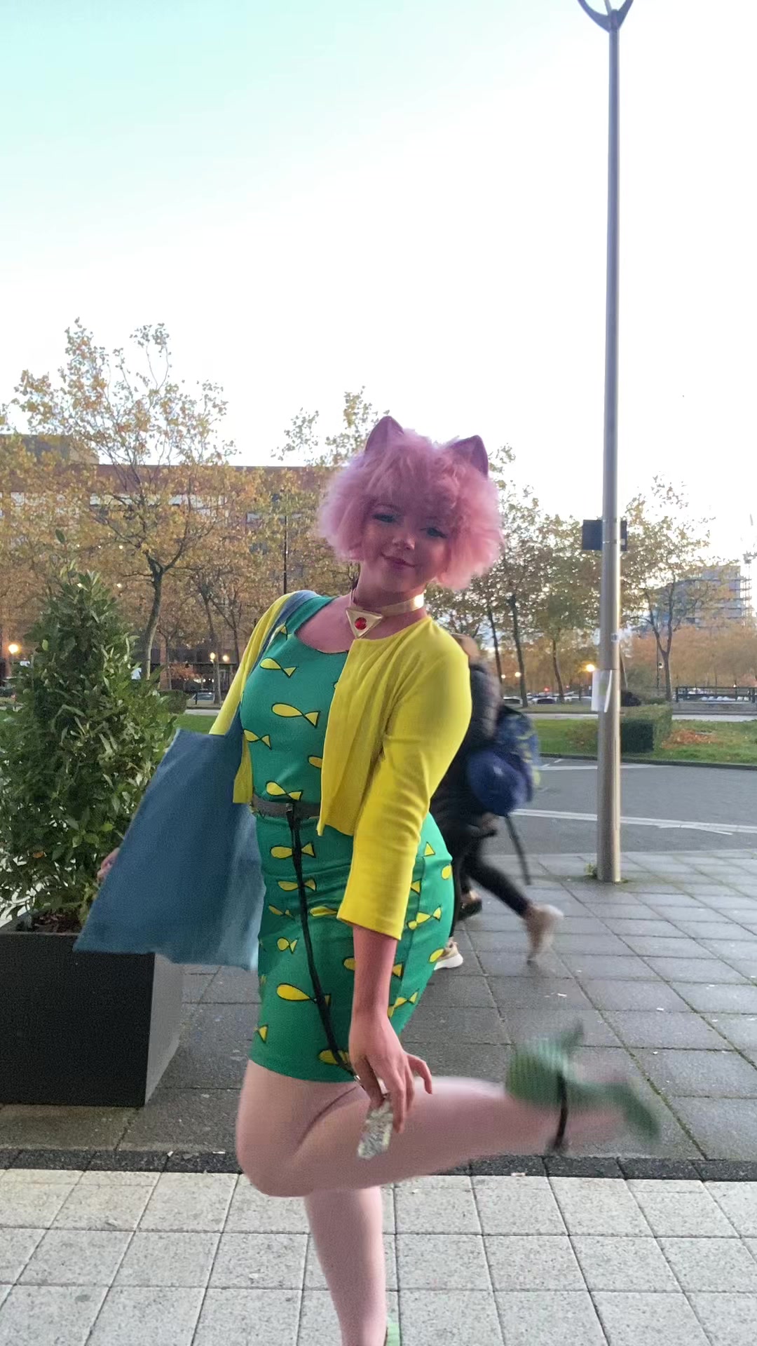 TikTok video of the Princess Carolyn From BoJack Horseman Halloween Costume by Duckie 🧡