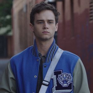 Justin Foley Outfits