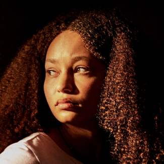 Sarah Miller Costume ⌚| Halloween Costume Guide