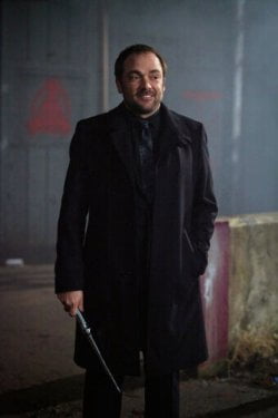 Dress Like Crowley From Supernatural