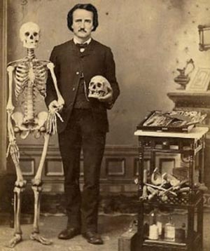 Edgar Allan Poe Halloween Costume