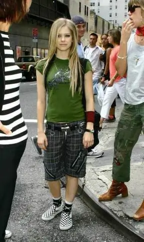 About Avril Lavigne