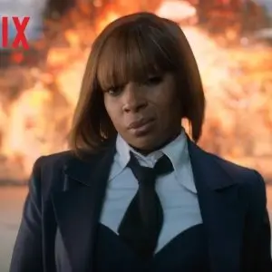 Cha-Cha Commission Assassin Umbrella Academy Halloween Costume Guide