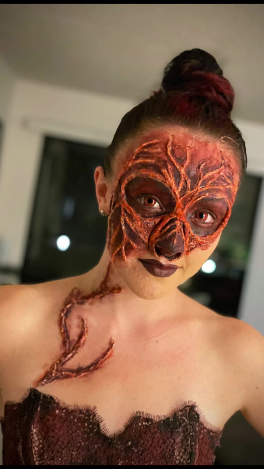 It’s sexy Vecna time. Watch til the end to see how Vecna let’s loose on the weekends. #vecna #halloween #halloweencostume #vecnacostume #sexyvecna #vecnussy #strangerthings #sfxmakeup #sfxmakeupartist #vecnamakeup #runningupthathill