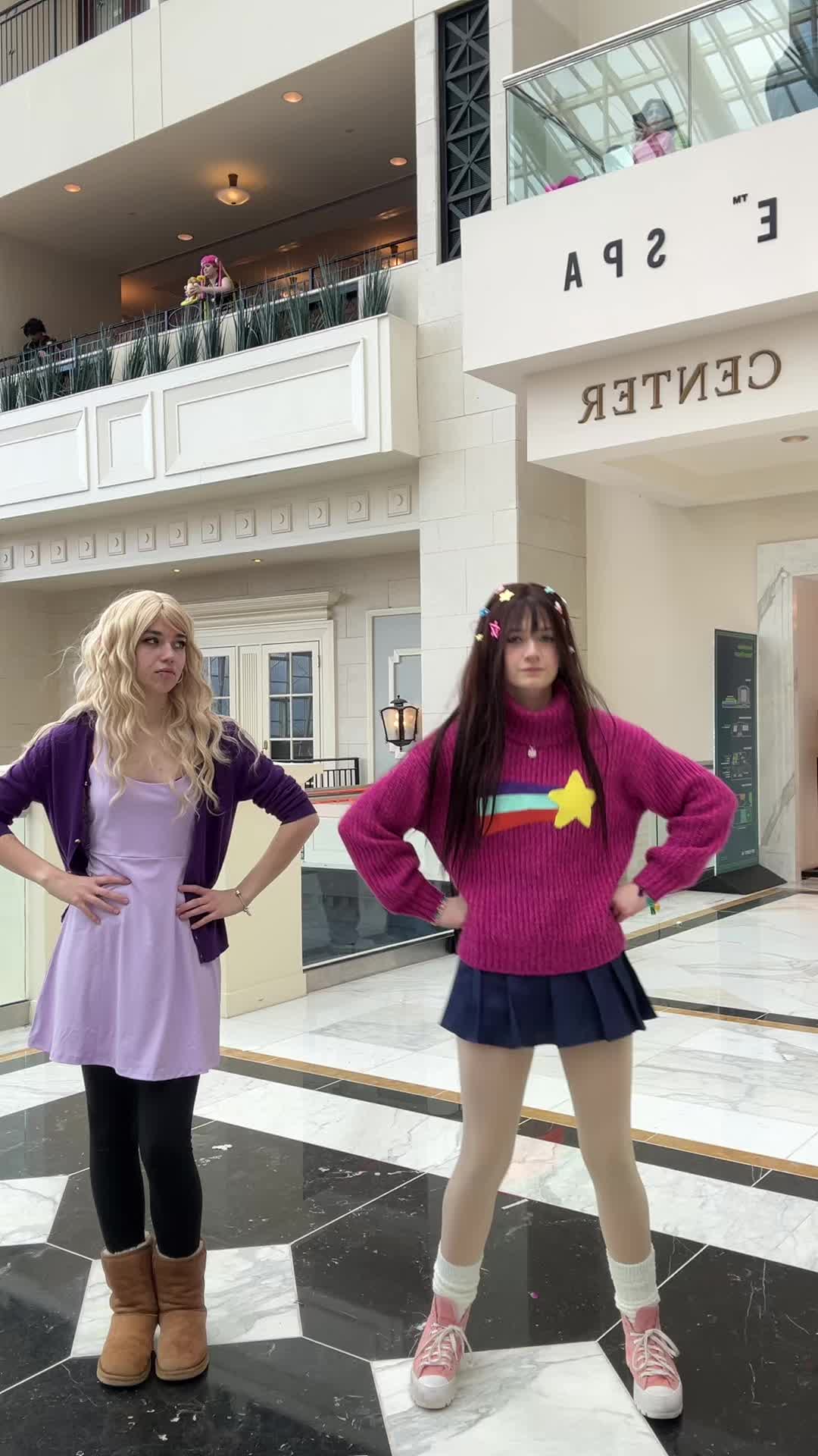 Final day of Katsu in Mabel and Pacifica was SO FUNN I wish it wasn’t over😭😭 #katsucon #katsucon2025 #gravityfalls #gravityfallscosplay #mabelpinescosplay #pacificanorthwestcosplay