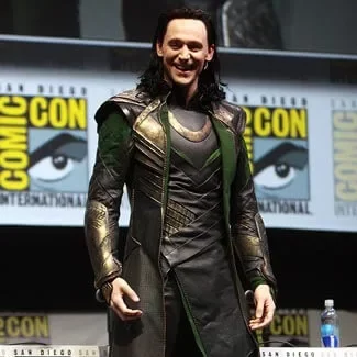 Loki Thor Dark World Ragnarok Outfits